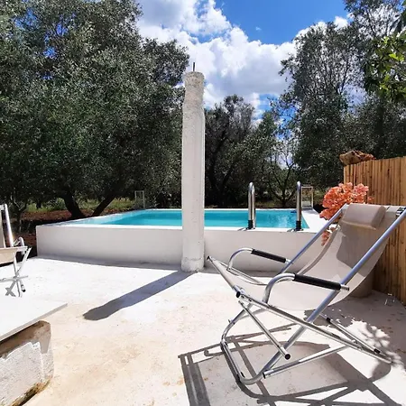 Casa Trullo Bianco-casa Olive 3* 切列梅萨皮卡