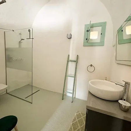 Aparthotel Casa Trullo Bianco-casa Olive 4*