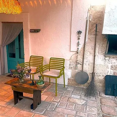 Casa Trullo Bianco-casa Olive 公寓式酒店 4*