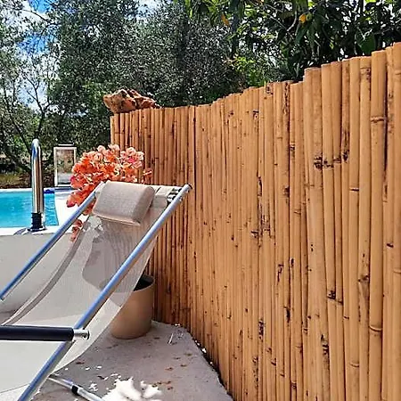 Casa Trullo Bianco-casa Olive 4* 切列梅萨皮卡